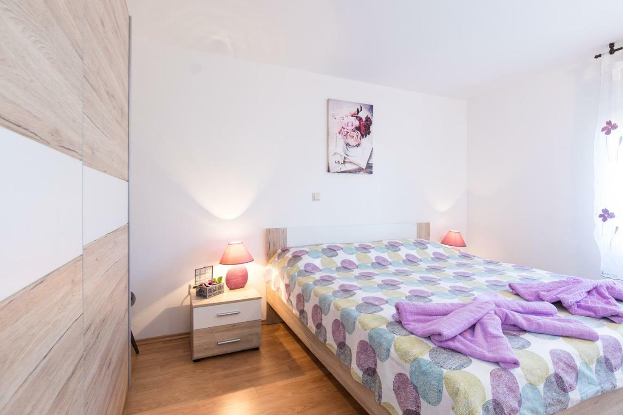 Apartment Adrijana Връбник Екстериор снимка