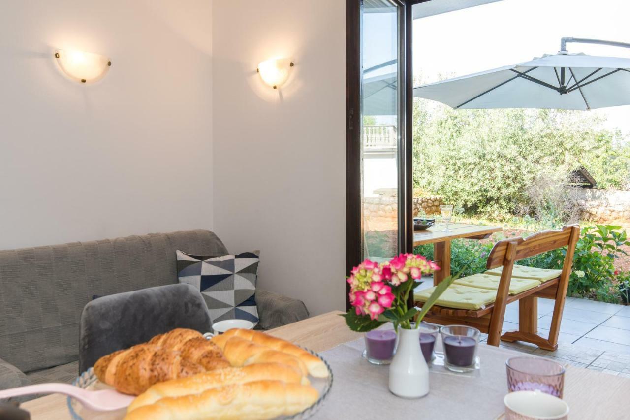 Apartment Adrijana Връбник Екстериор снимка